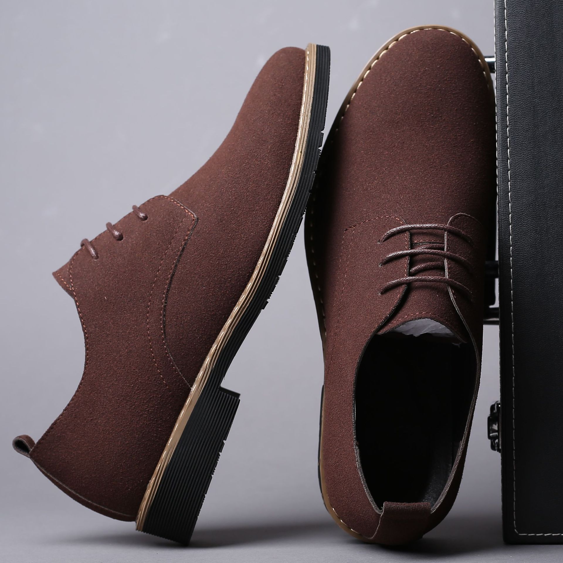 Artı boyutu resmi erkek ayakka - Men Formal Wear With Sneakers incelemesi ve fiyatı