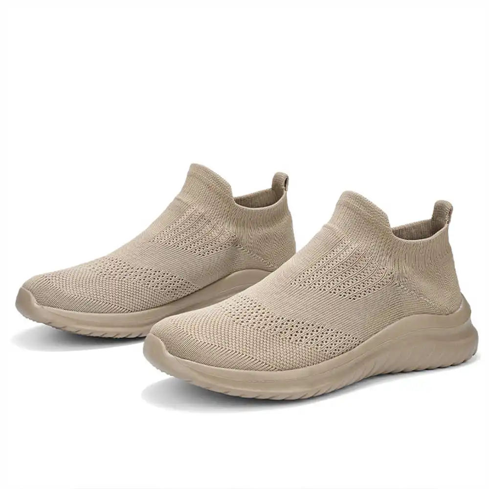 Bej Yumuşak Yeni Yenilik Tenis - Men Formal Wear With Sneakers incelemesi ve fiyatı